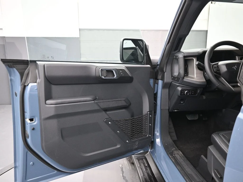 2025 Ford Bronco 4-Door Outer Banks - Photo 8