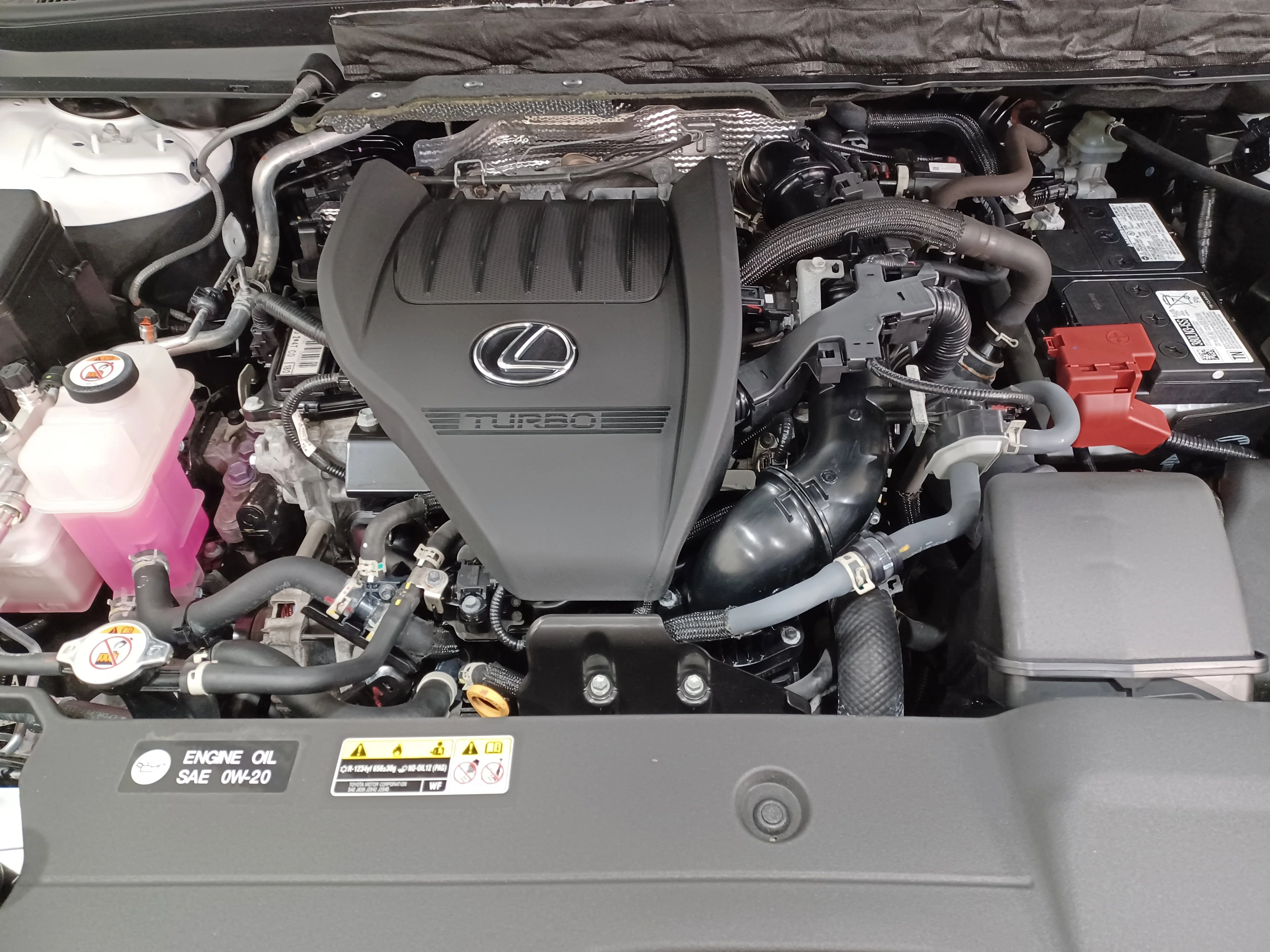 Certified Used 2023 Eminent White Pearl Lexus AWD*Adaptive Cruise | Cooled Leather | Pano Roof | Htd Wheel | Blind Spot Detection | Park Assist image 6
