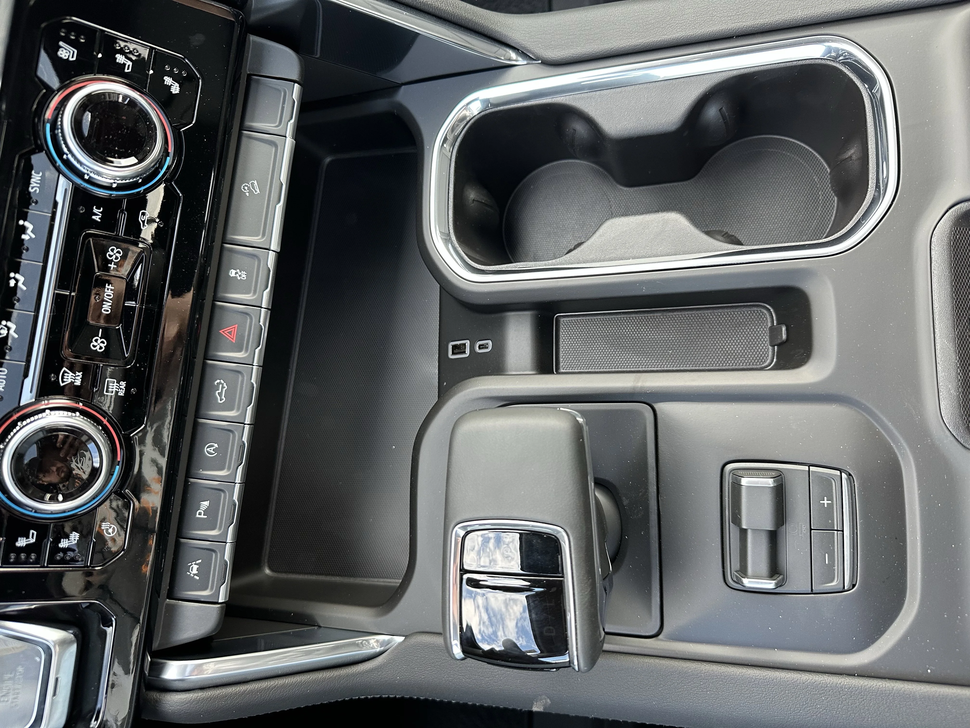 New 2026 Glacier White Tricoat GMC Denali image 17