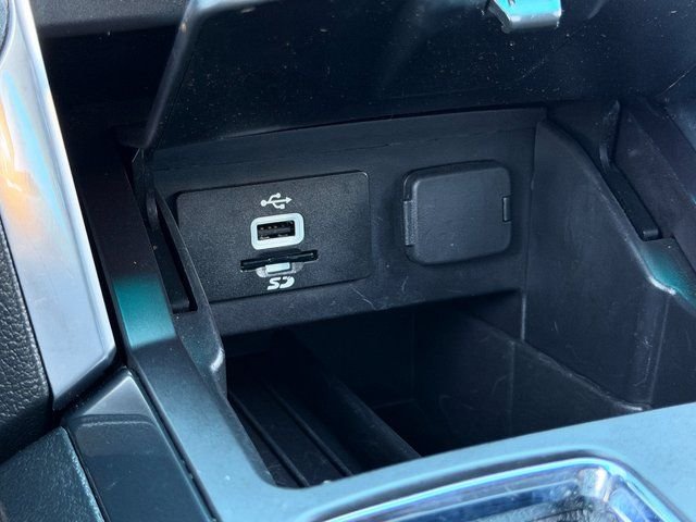 Used 2016 Blue Ford Limited image 21