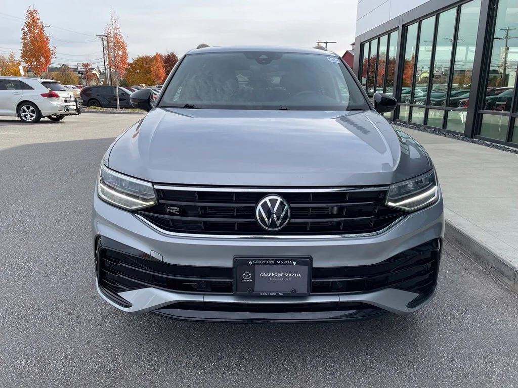Used 2022 Silver Volkswagen 2.0T SE R-Line Black image 2