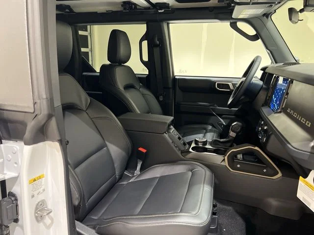 New 2026 Oxford White Ford Badlands® image 23