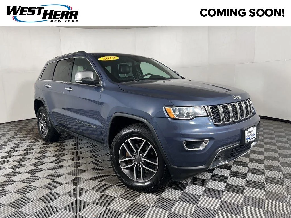 Used 2019 Pacific Blue Clearcoat Jeep Limited image 1