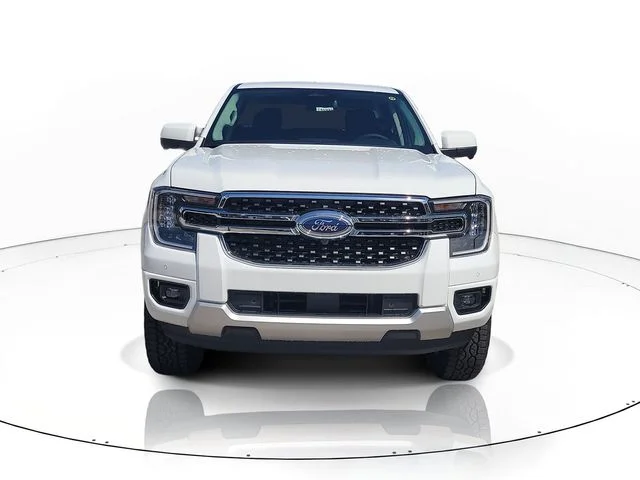 New 2026 Oxford White Ford Lariat image 2