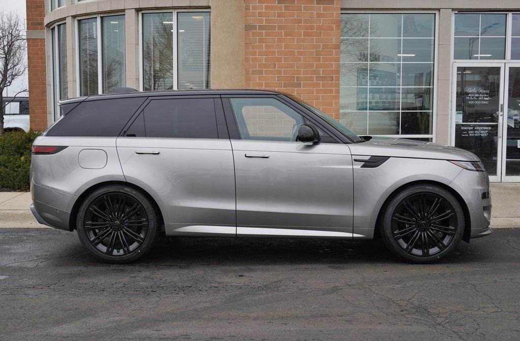 Certified Used 2026 Silver Land Rover Dynamic SE image 7