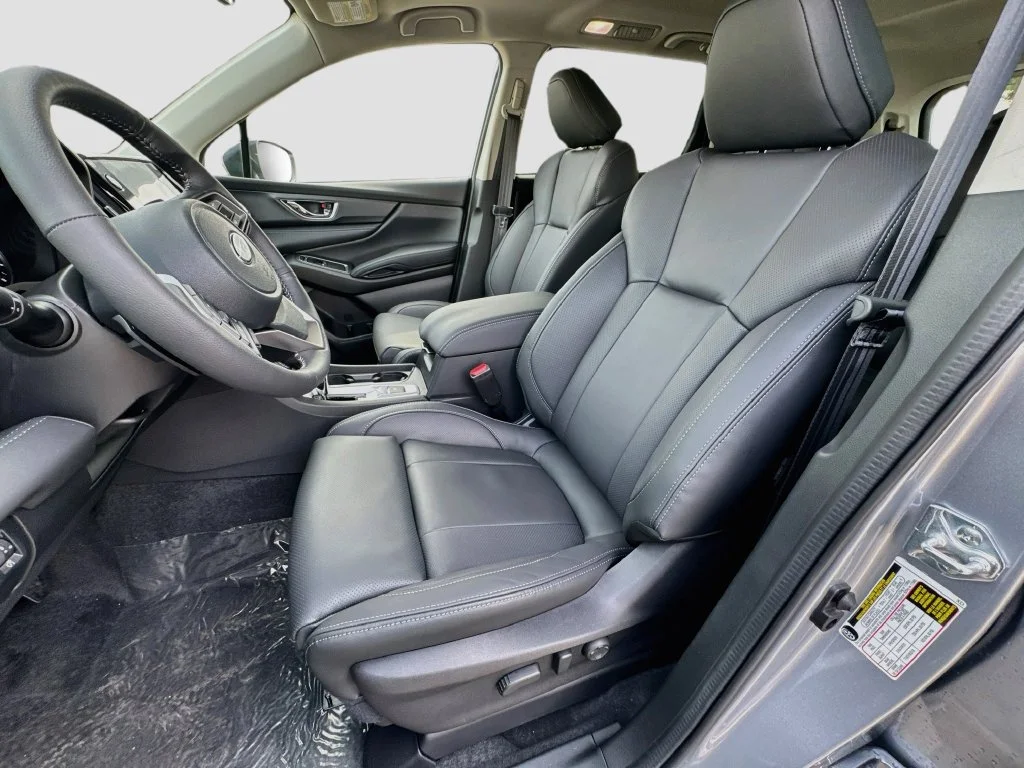 New 2027 Silver Subaru Limited image 25
