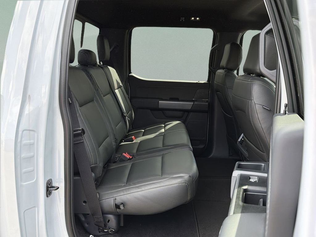 New 2025 White Ford XLT image 25