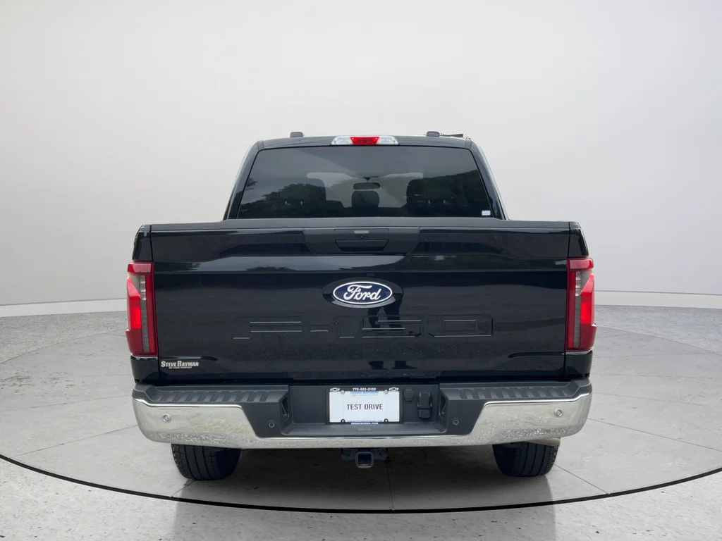Used 2025 Black Ford XLT image 8