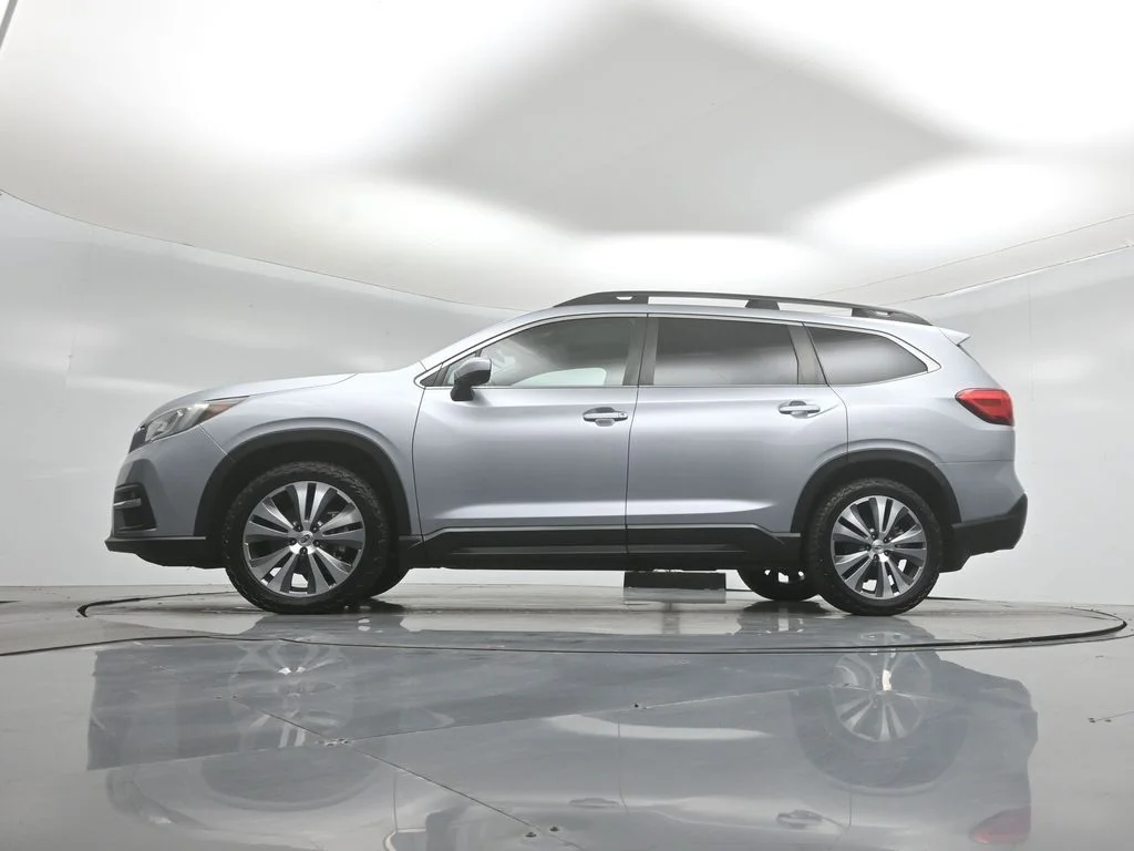 Used 2019 Silver Subaru Premium image 8
