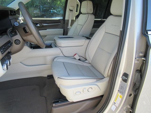 Used 2021 Beige GMC Denali image 21