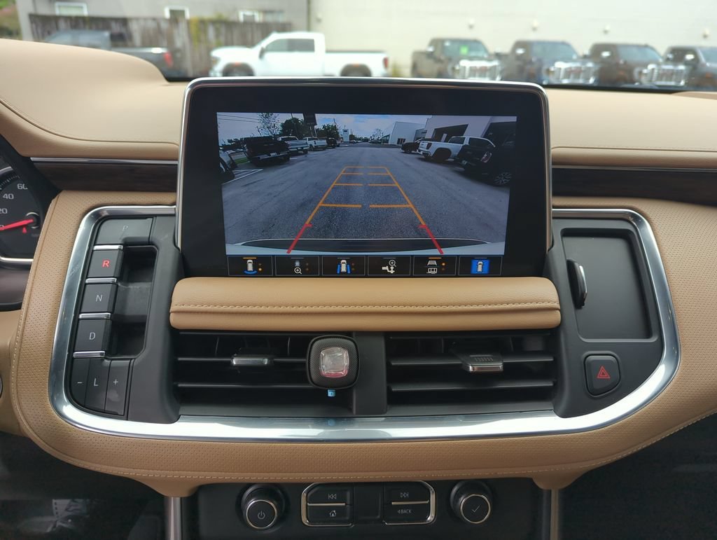 Used 2021 SUMMIT WHITE Chevrolet Premier image 24
