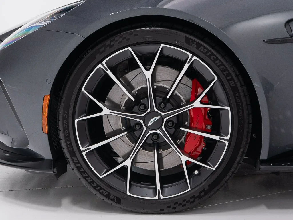 New 2026 Xenon Grey Aston Martin S Roadster image 41