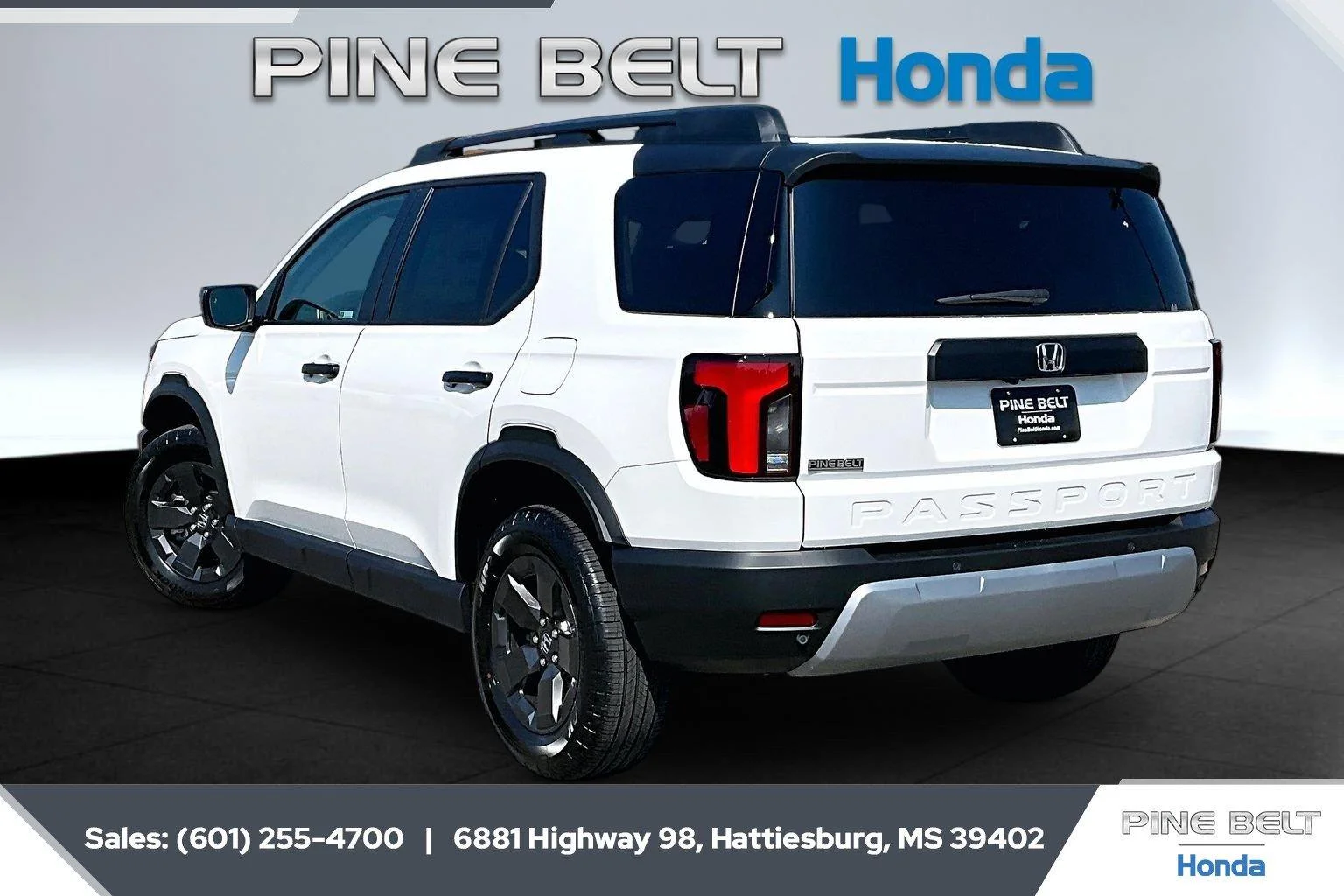 New 2026 Platinum White Pearl Honda RTL image 3