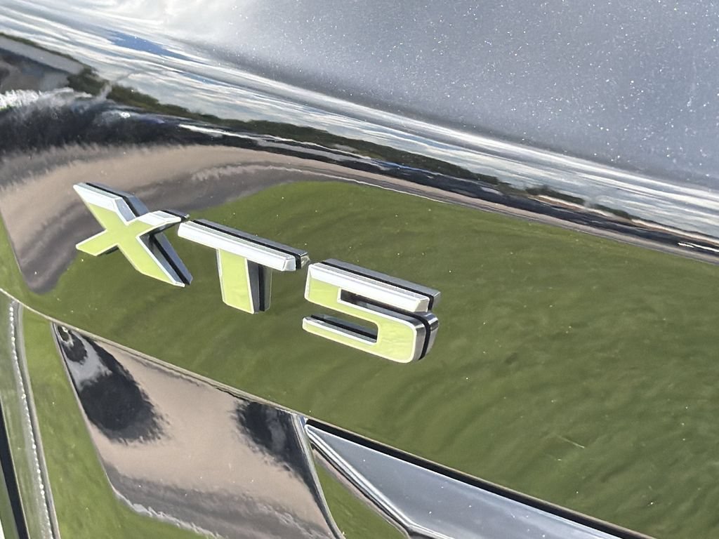 2026 Cadillac XT5 Sport - Photo 13
