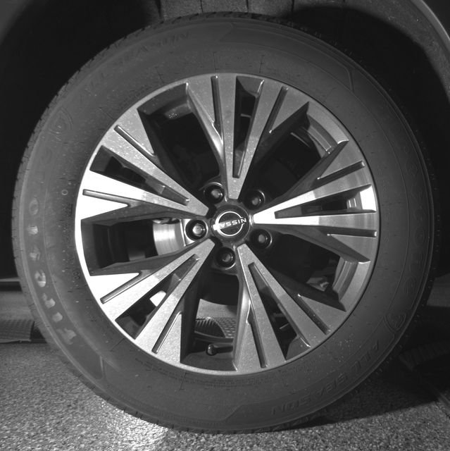 Used 2023 White Nissan SV image 12
