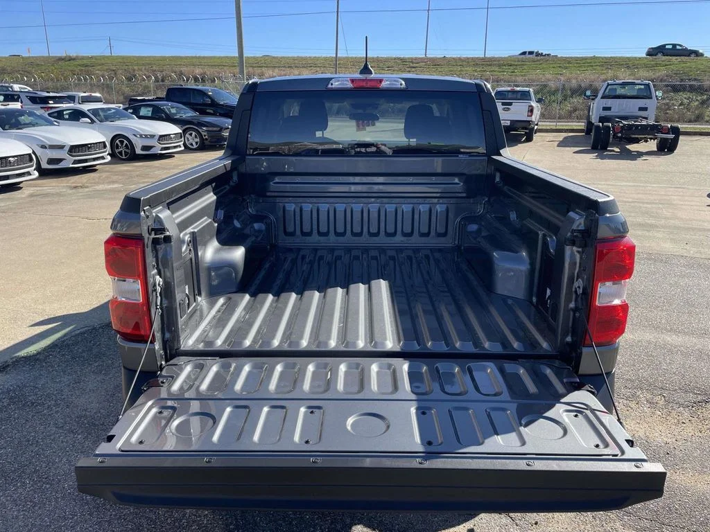 New 2026 Carbonized Gray Metallic Ford XL image 10