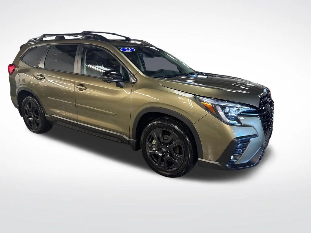 Used 2023 Brown Subaru Onyx Edition image 8