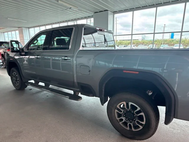 Used 2025 Sterling Metallic GMC SLT image 7