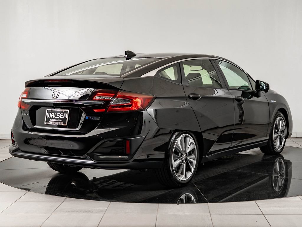 Used 2019 Black Honda  image 10