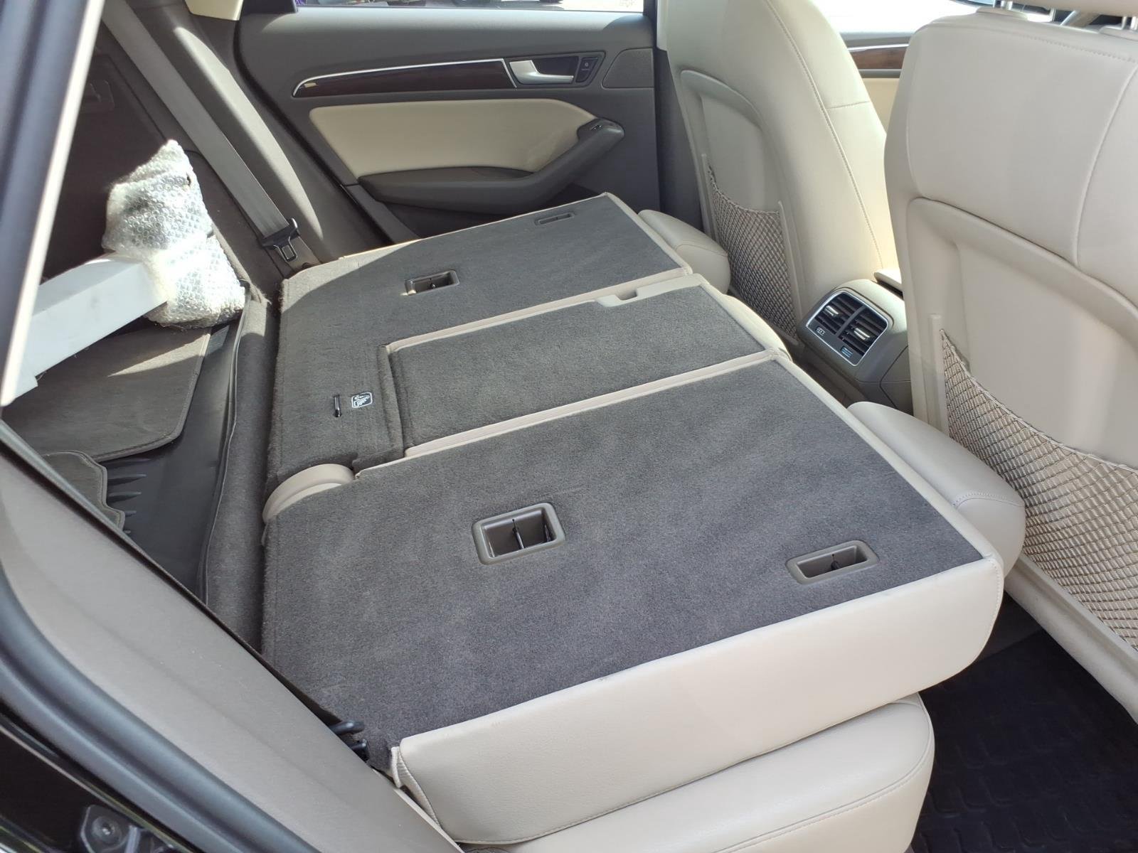 Used 2016 Mythos Black Metallic Audi Premium Plus image 30