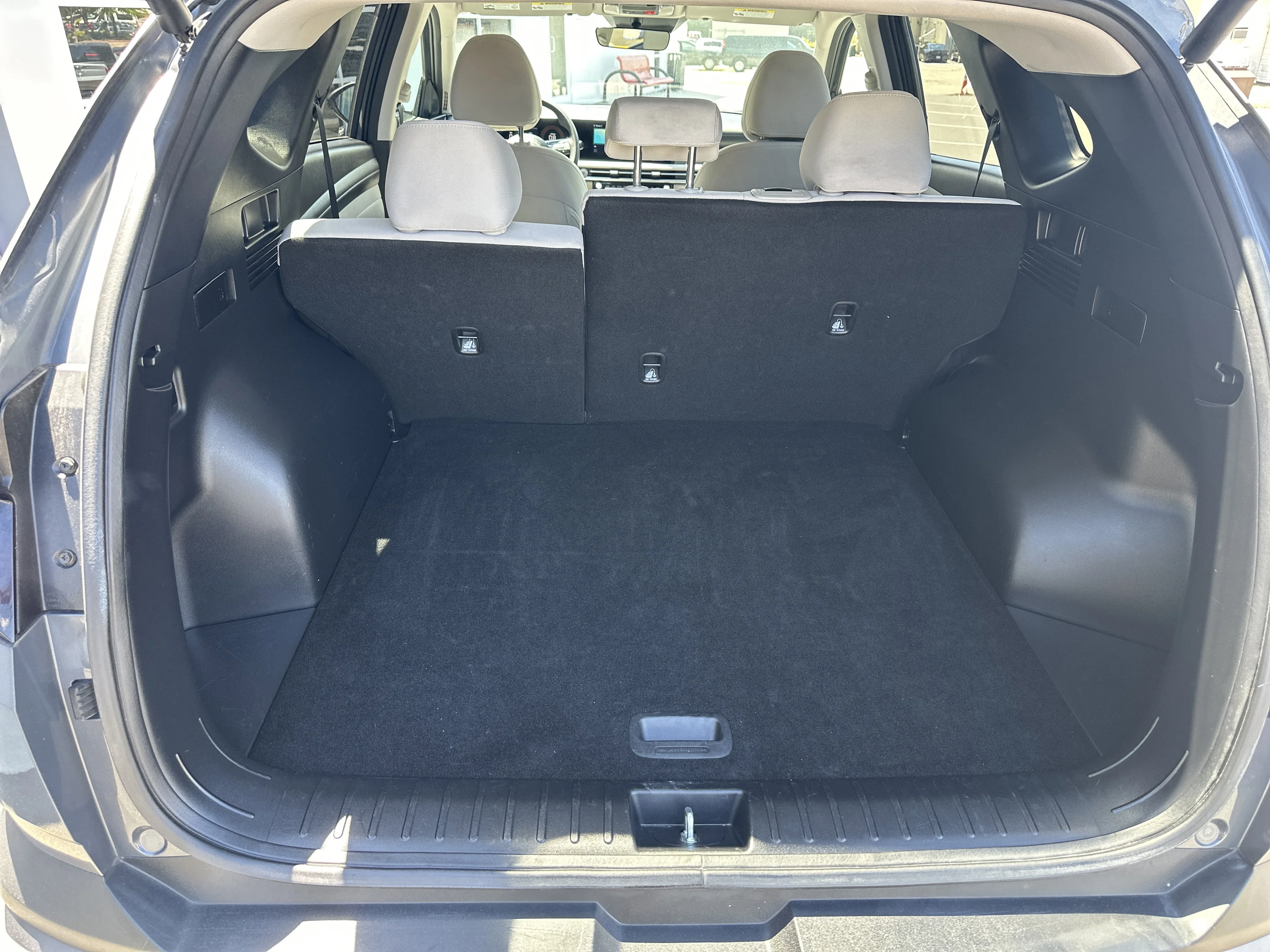 Used 2025 Ecotronic Gray Hyundai SEL image 24
