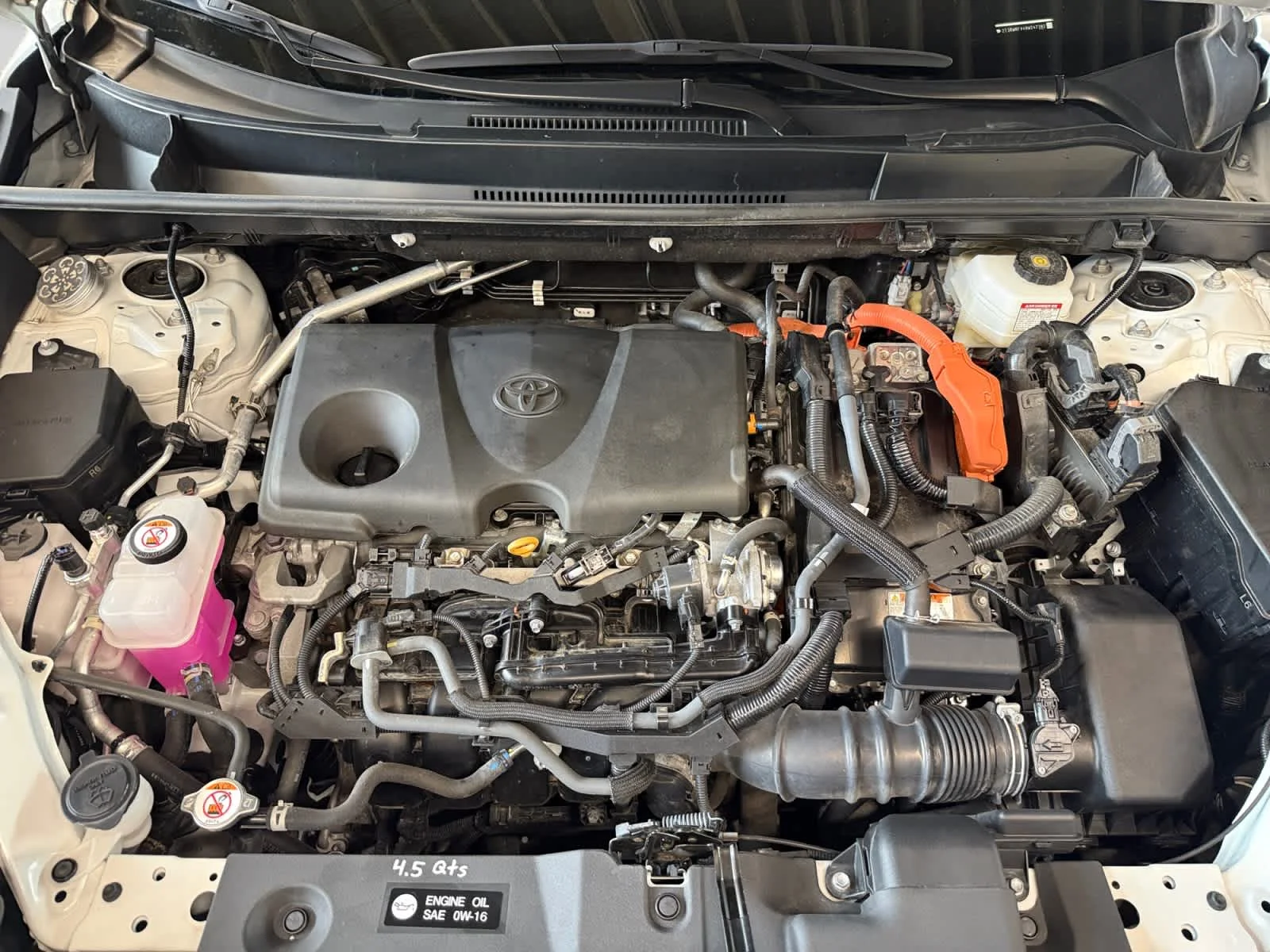 Used 2024 Ice Cap Toyota Hybrid XLE image 24