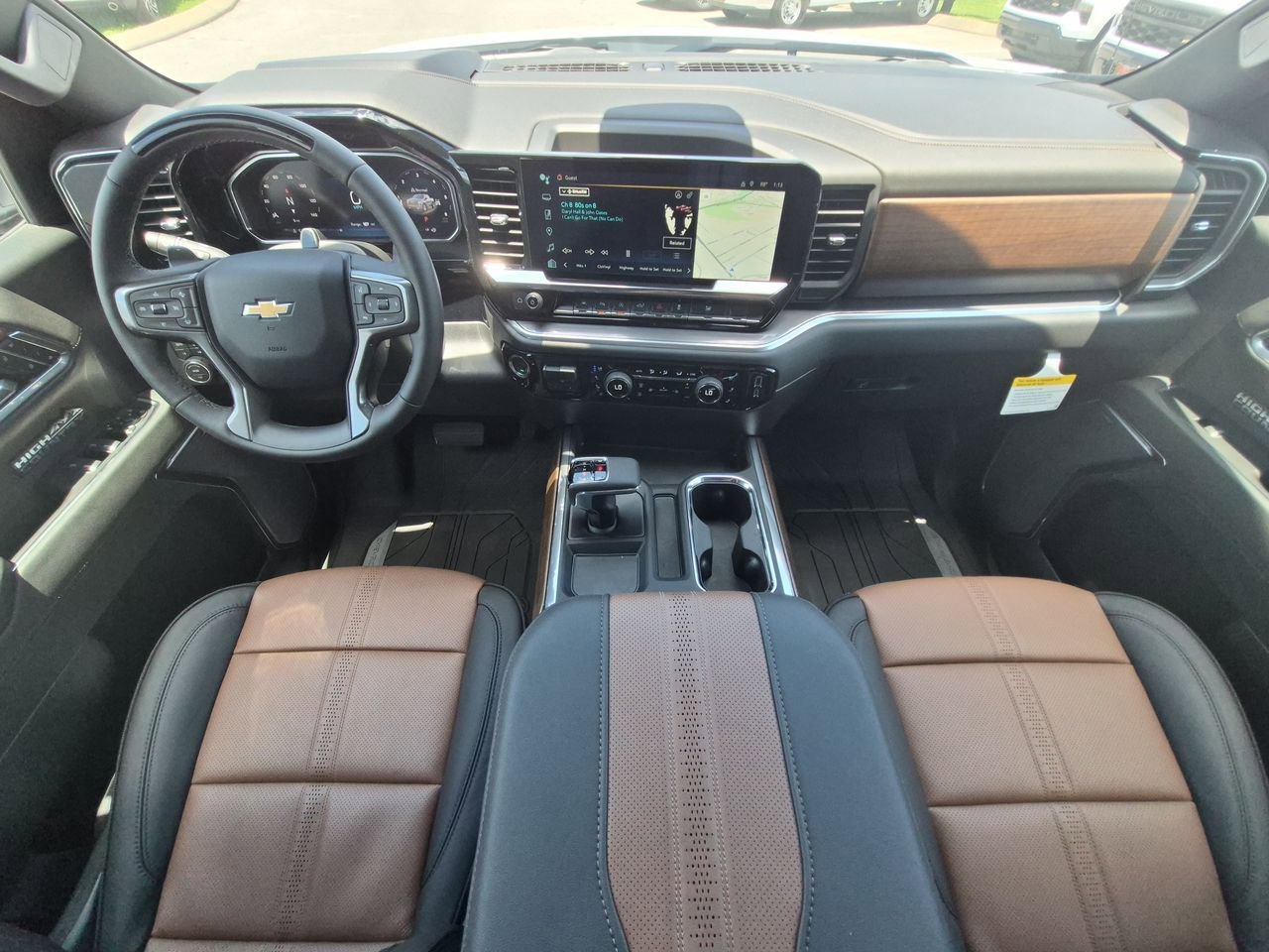 New 2026 Polar White Tricoat Chevrolet High Country image 21