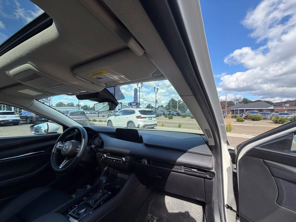 Certified Used 2023 White Mazda 2.5 S Preferred Package image 10