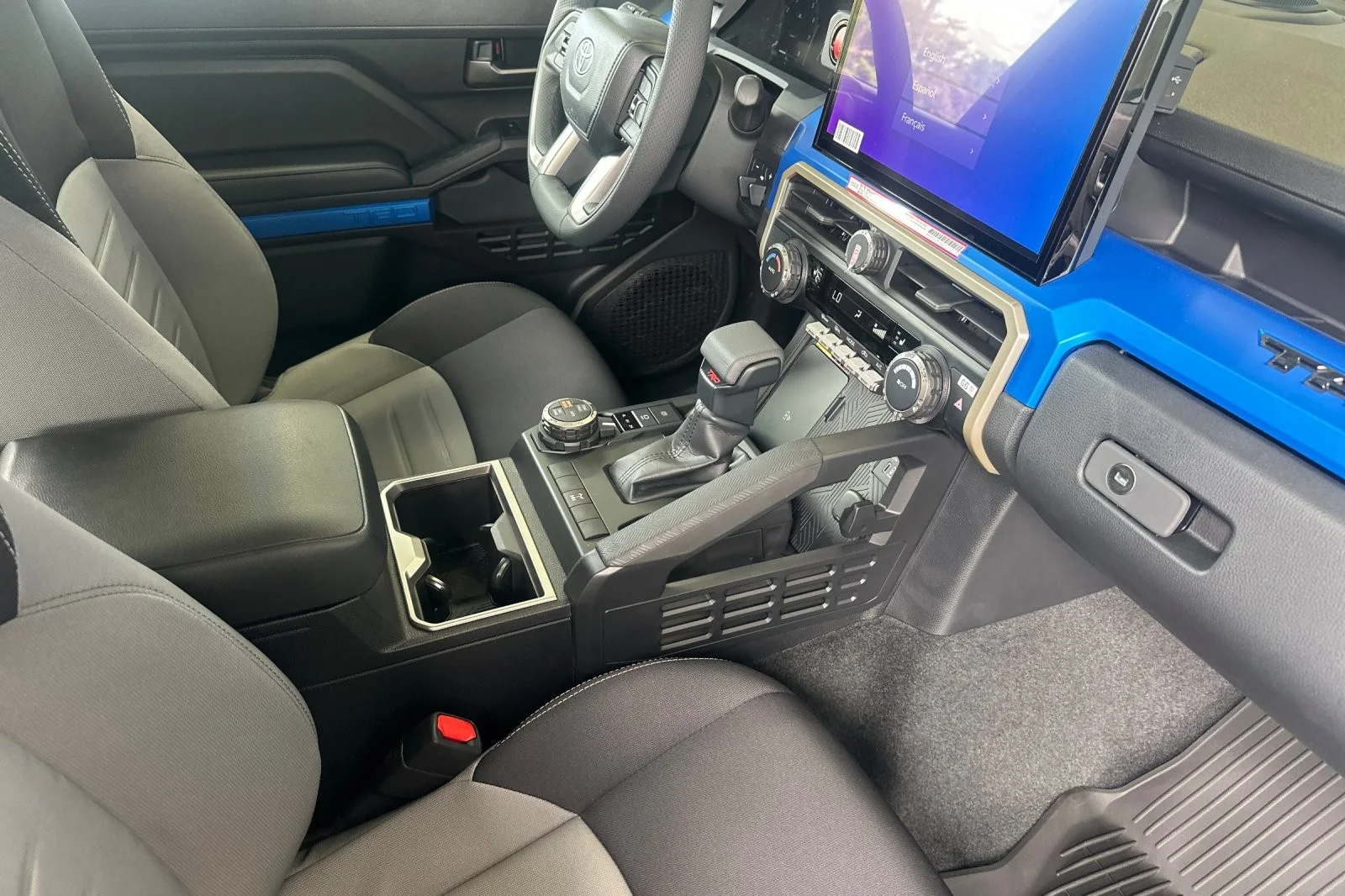 2025 Toyota Tacoma TRD Off Road - Photo 14