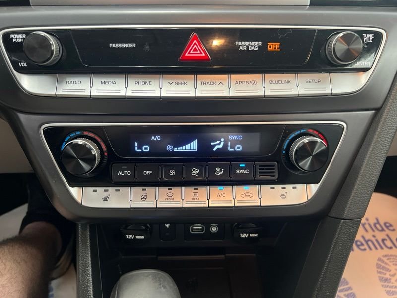 Used 2018 Blue Hyundai SEL+ image 27