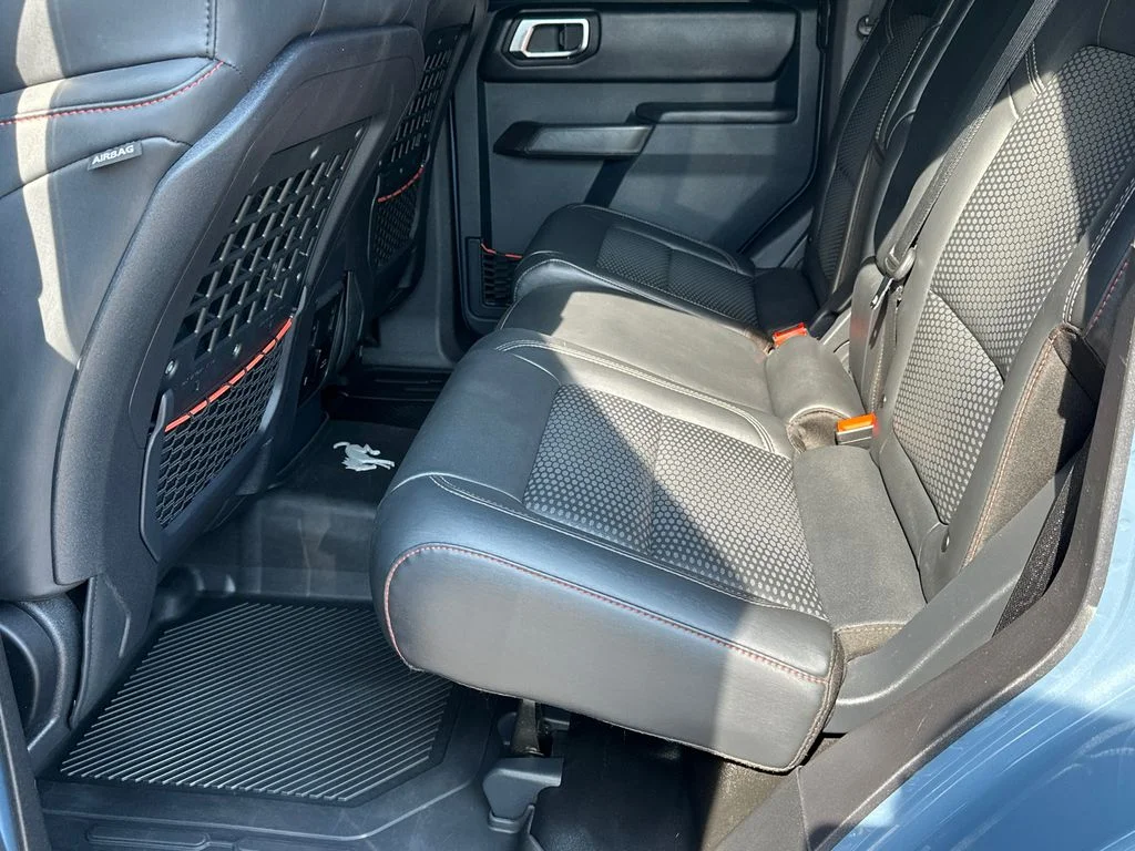 Used 2024 Gray Ford Raptor image 20