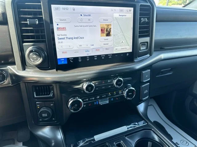 New 2026 Oxford White Ford Lariat® image 37