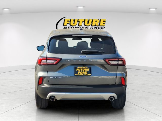Used 2025 Gray Ford Active image 8