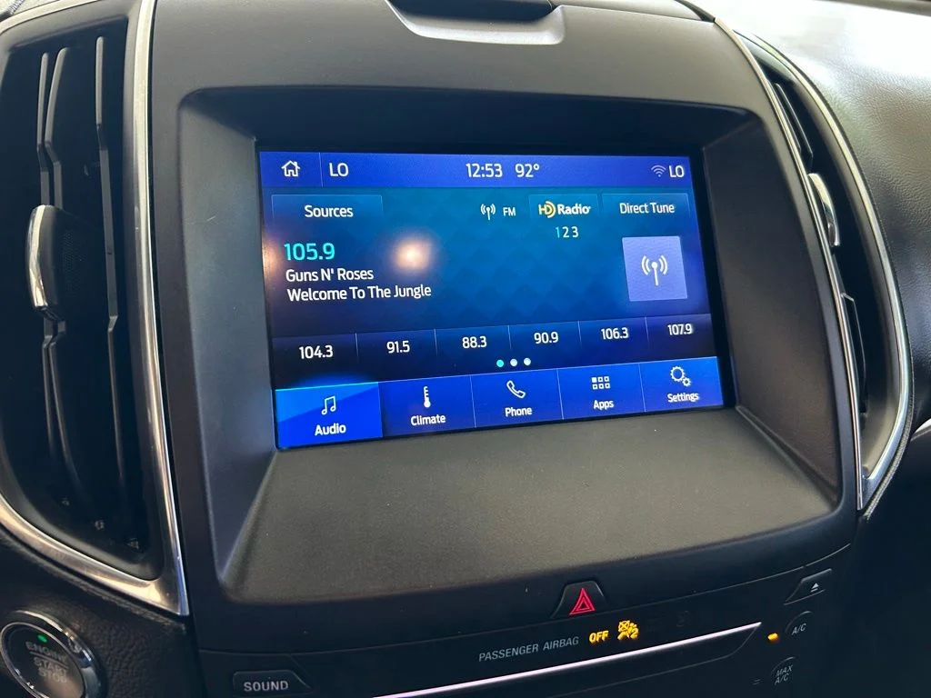 Used 2019 Blue Ford Titanium image 8