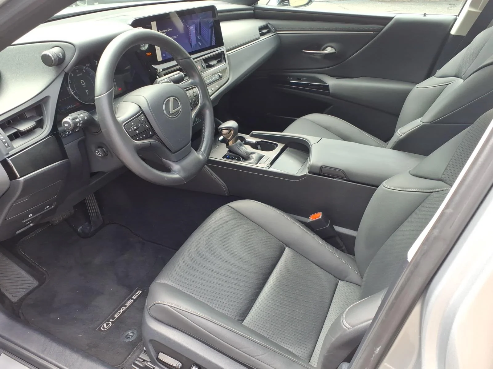 Certified Used 2024 Iridium (1l2) Lexus Premium & Navigation Package image 16