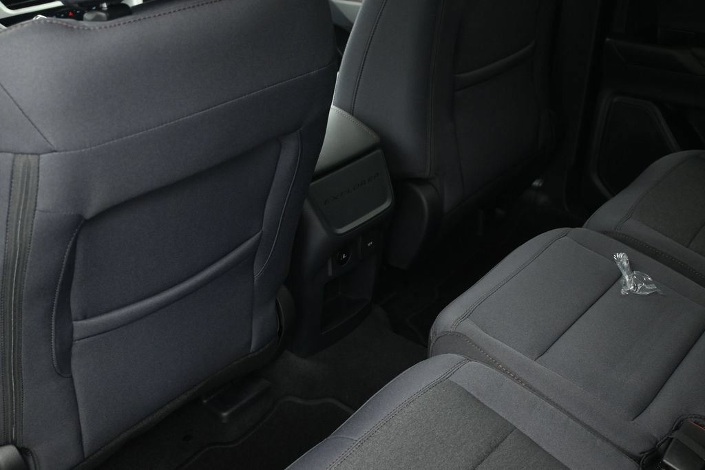 New 2026 Agate Black Metallic Ford Active image 20