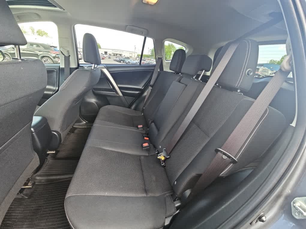Used 2018 Magnetic Gray Metallic Toyota XLE image 12