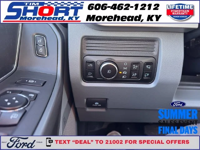 New 2027 White Ford XLT image 13