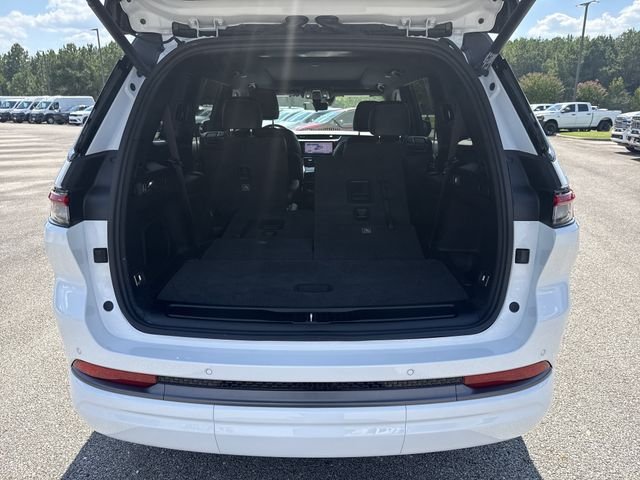 New 2026 White Jeep Limited Reserve image 22