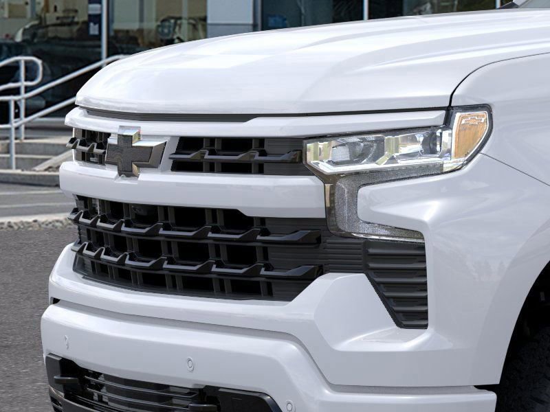 New 2026 Summit White Chevrolet RST image 13