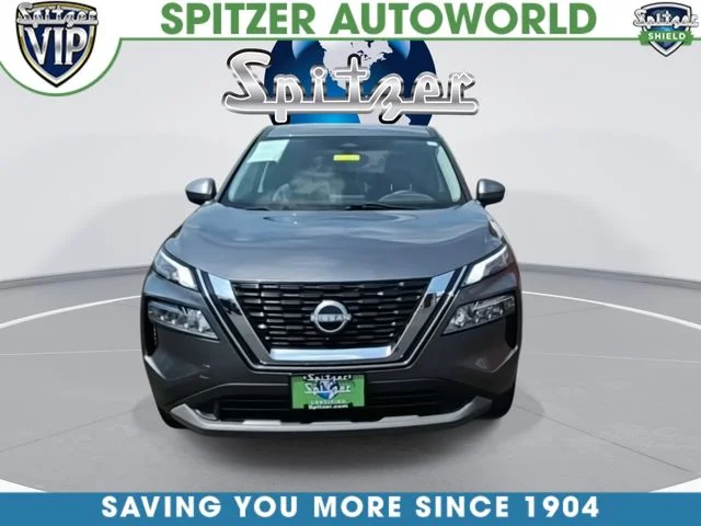 Used 2023 Gray Nissan SV image 3