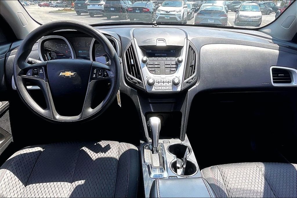 Used 2014 Silver Chevrolet LS image 18