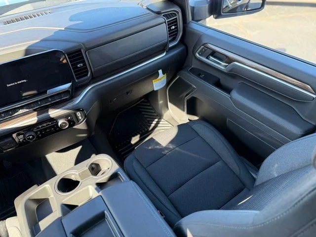 2025 Chevrolet Silverado 2500 HD LT - Photo 24