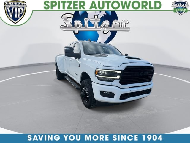 Used 2023 White Ram Laramie image 2