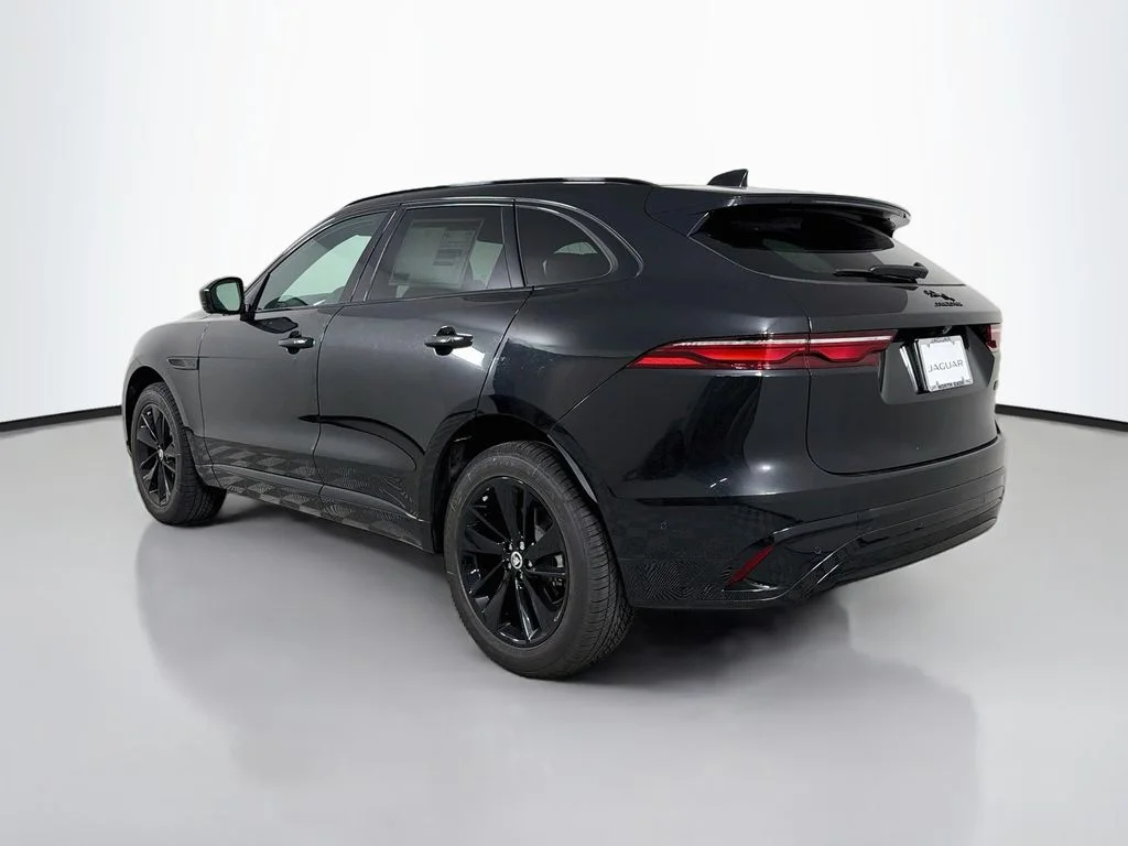 New 2026 Santorini Black Metallic Jaguar P250 R-Dynamic S image 7