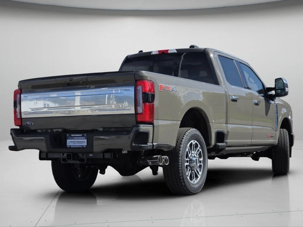 New 2026 Marsh Gray Ford Platinum image 33