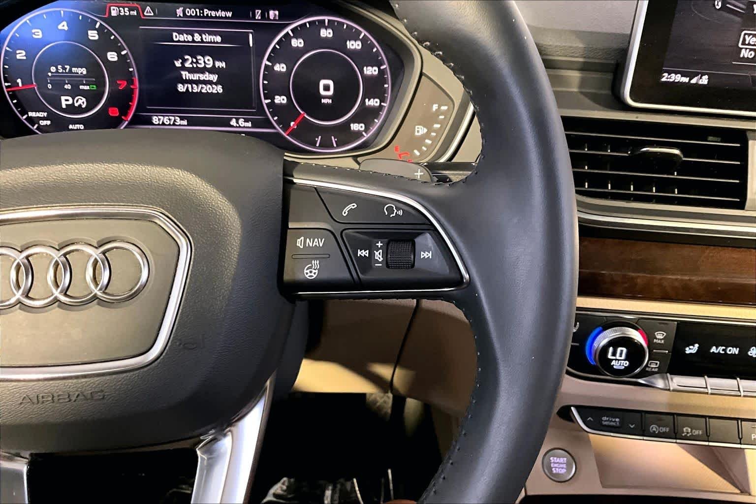 Used 2020 Mythos Black Metallic Audi Premium Plus image 25