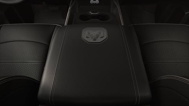 New 2026 Diamond Black Crystal Pearl-Coat Exterior Paint RAM Laramie image 108