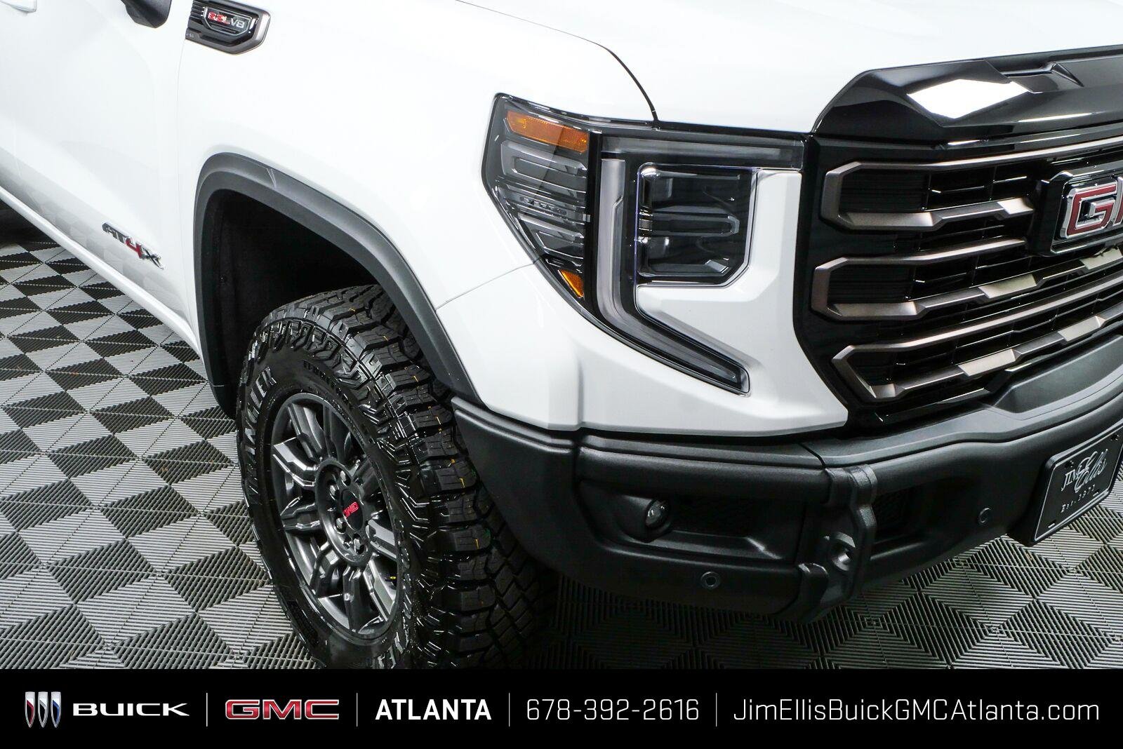 2026 GMC Sierra 1500 AT4X - Photo 36