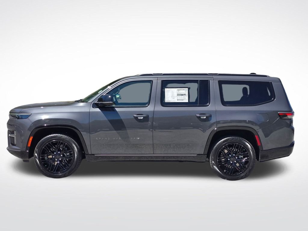 New 2026 Baltic-Gray Metallic Clear-Coat Exterior Paint Jeep Limited Reserve image 17